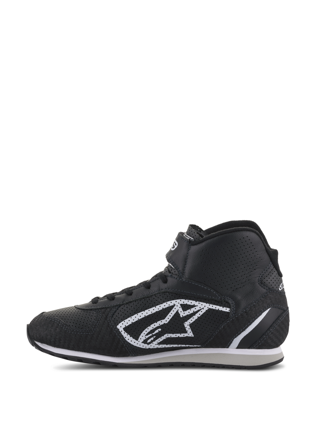 Scarpe Alpinestars Radar, scarpe per meccanici pit crew auto racing, nero e bianco, profilo high-top con tomaia in pelle traforata, iconico logo A-star bianco sul lato e cinturino alla caviglia a strappo regolabile