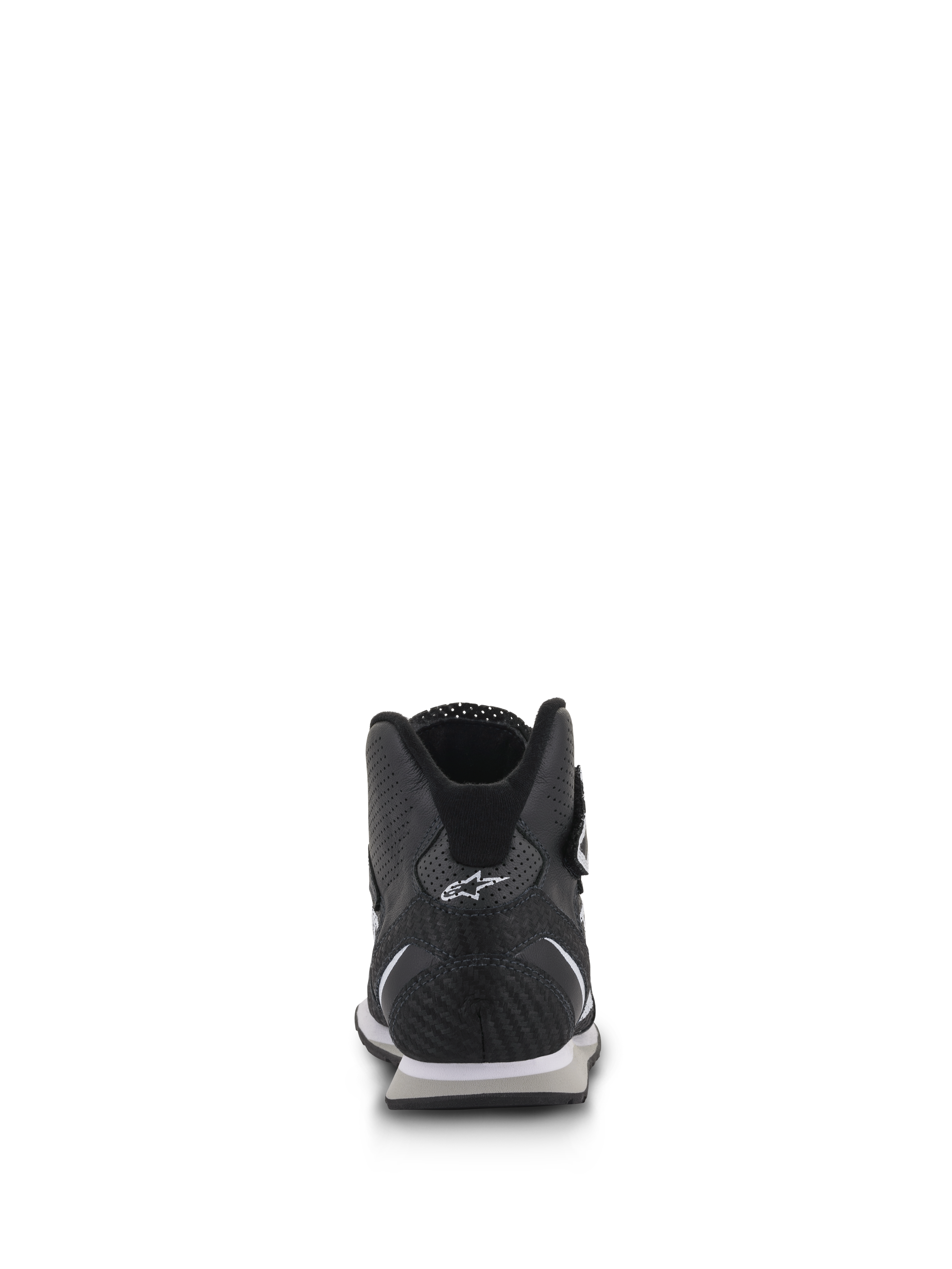 Scarpe Alpinestars Radar, calzature per personale dei box auto racing, nero e bianco, vista posteriore che mette in risalto il tallone rinforzato in pelle carbonio con logo Astars bianco, pannelli in pelle traforata e colletto ergonomico a taglio basso