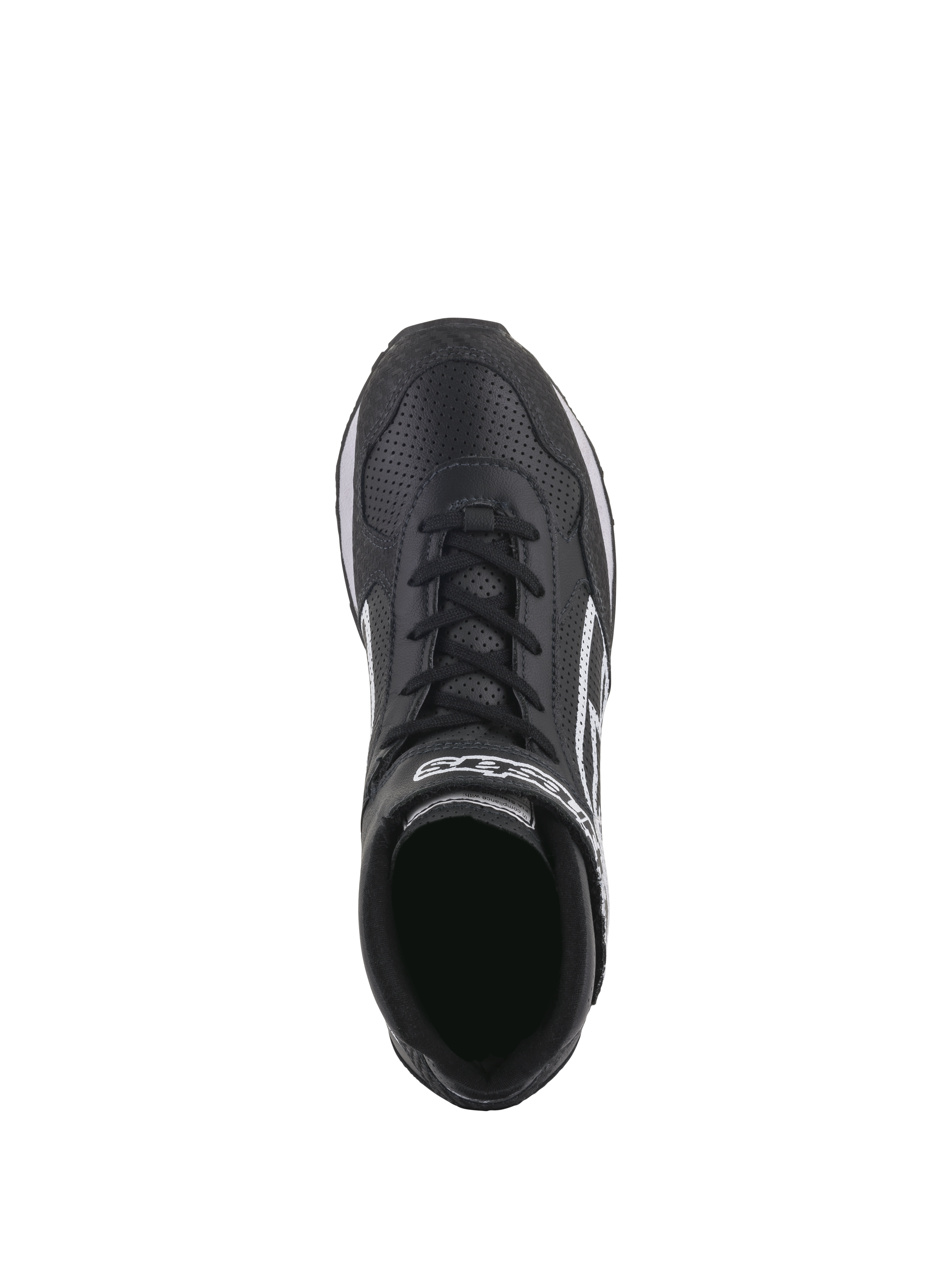 Scarpe Alpinestars Radar, scarpe da pit crew per gare automobilistiche, nero e bianco, vista dall'alto che mette in evidenza la tomaia in pelle traforata, sistema di doppia chiusura con lacci e cinturino a strappo, logo Alpinestars bianco, design resistente per pit stop professionali