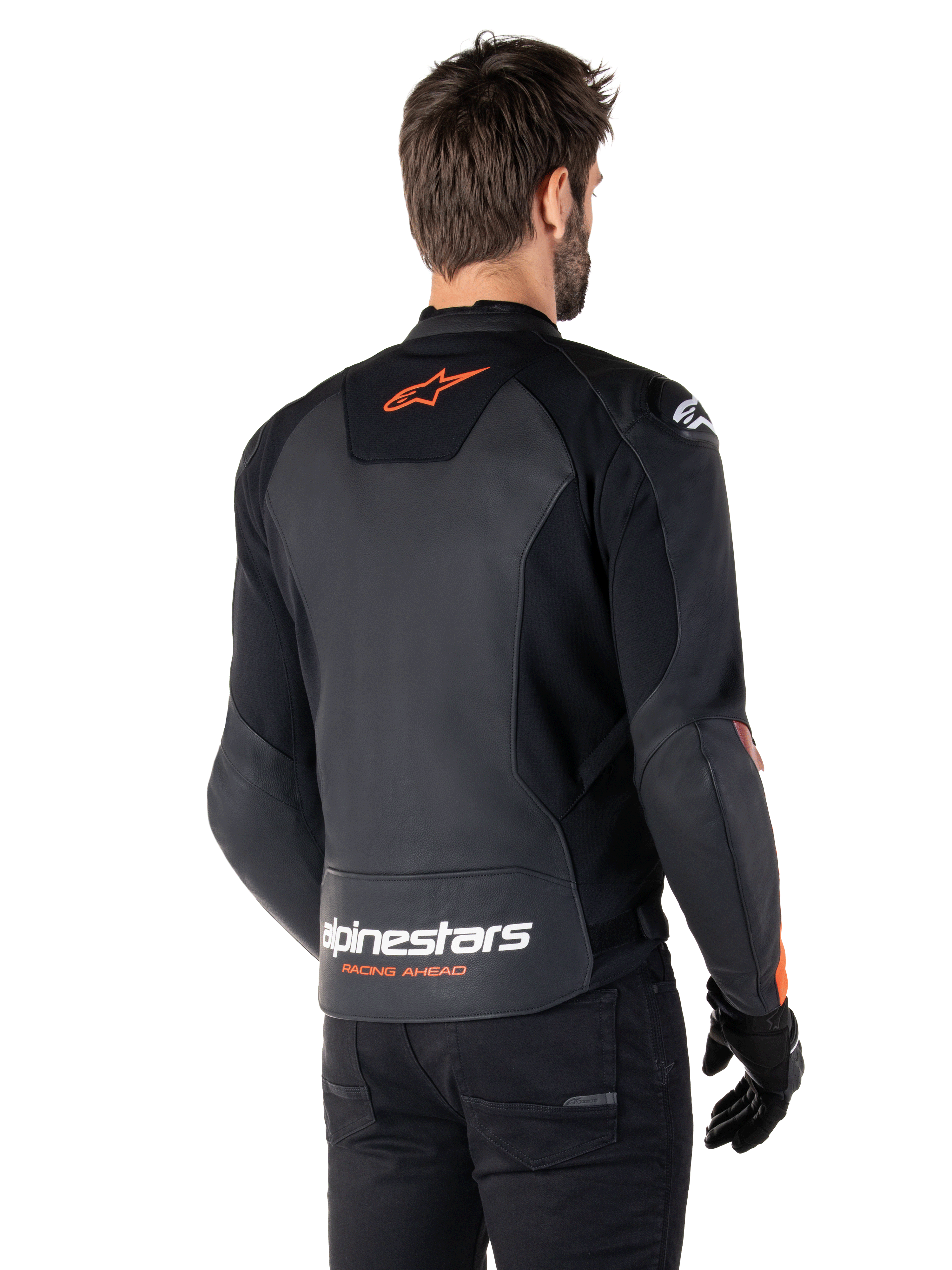 Alpinestars Faster V3 Leather Jacket, giacca da moto sportiva, nero e rosso fluo, con struttura in pelle pregiata, pannelli elasticizzati HRSF e protezioni spalle DFS GP Lite, design di derivazione racing con dettagli tecnici