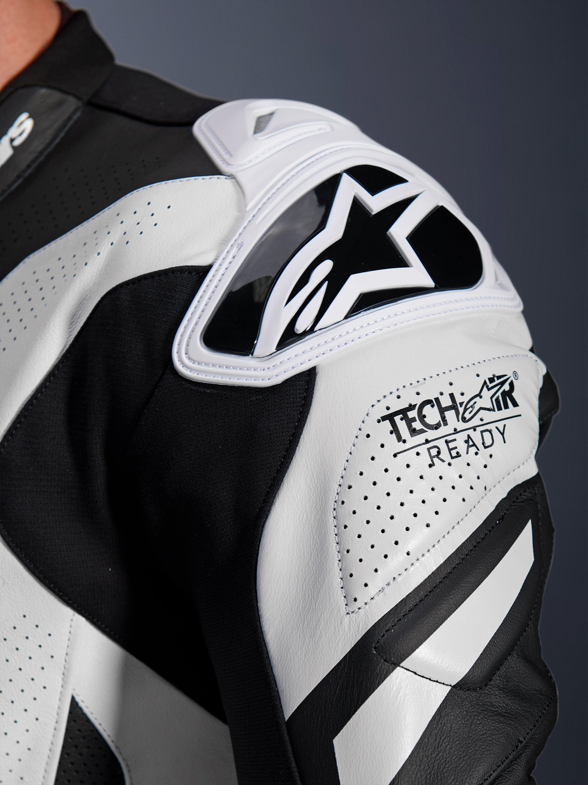 Tuta In Pelle GP Plus V4 Sprint - 1 Pezzo