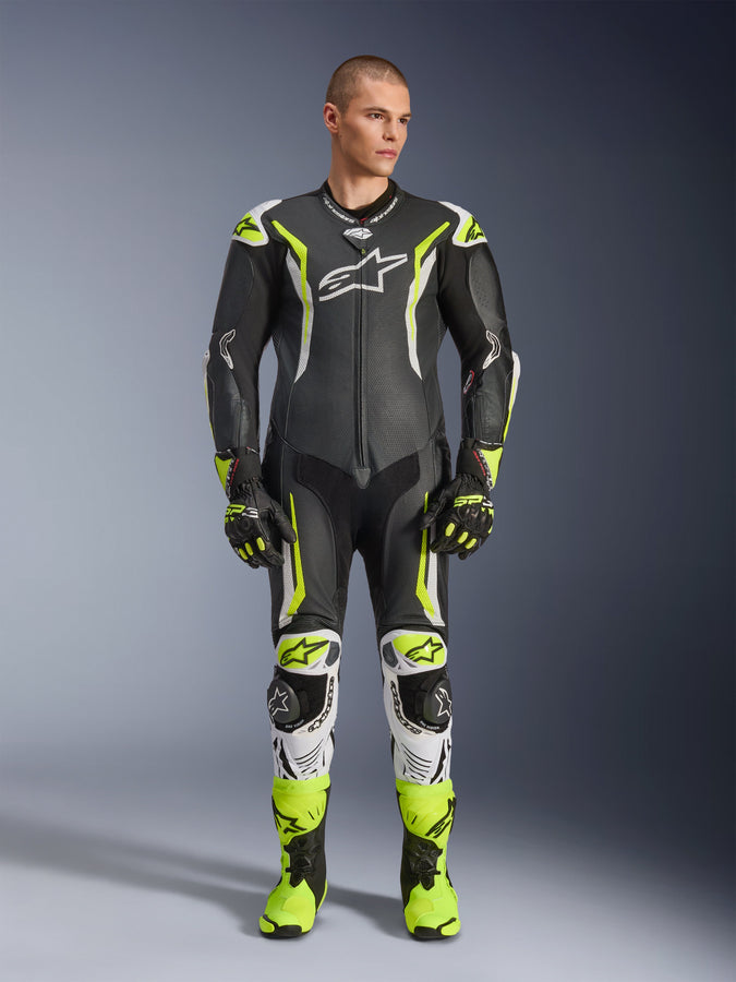 Abbigliamento moto uomo, donna e bambino per tutte le stagioni Abbigliamento moto Alpinestars Abbigliamento moto uomo, donna e bambino per tutte le stagioni Abbigliamento moto Alpinestars