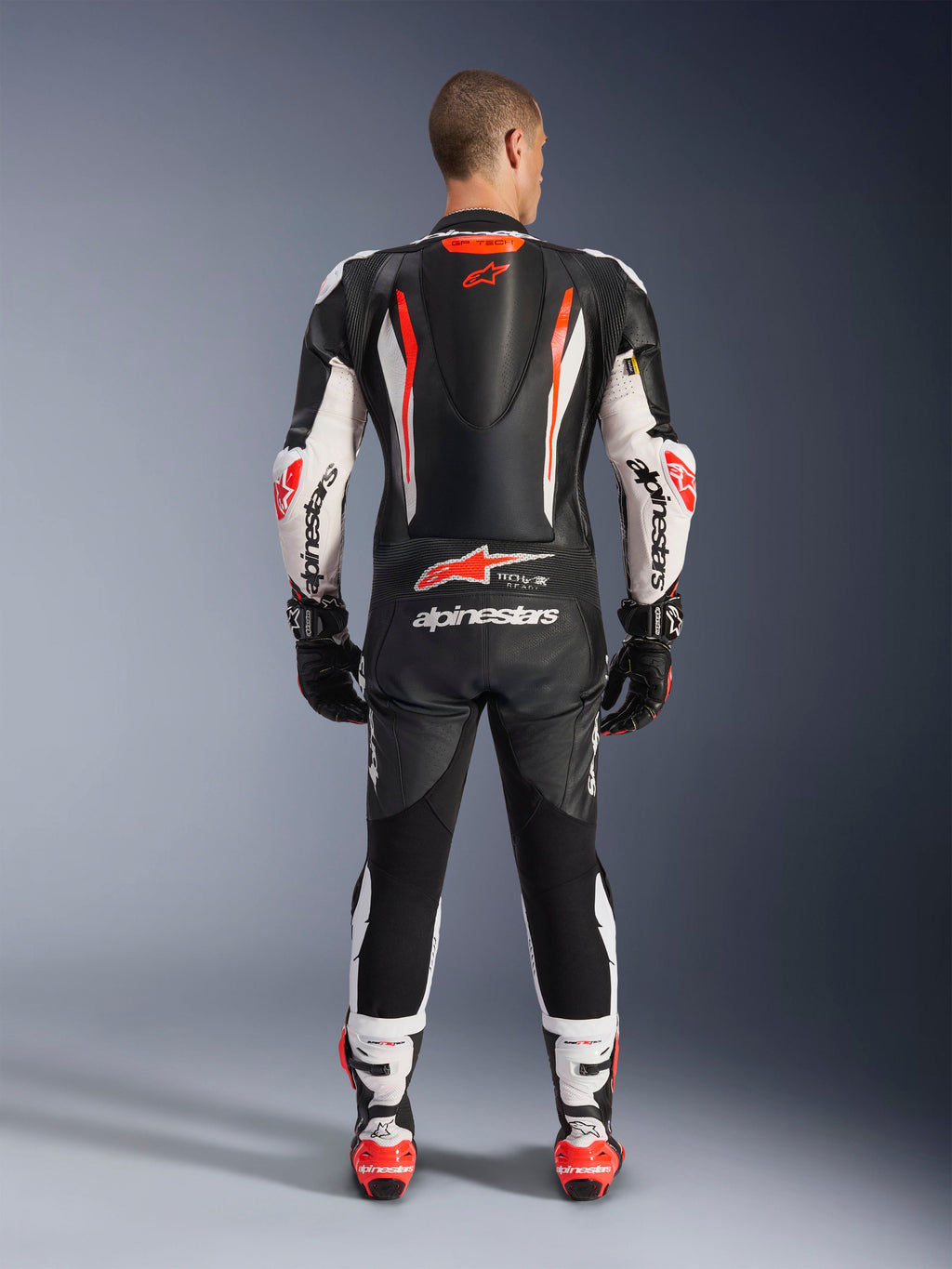 Tuta In Pelle GP Tech V5 1 Pezzo