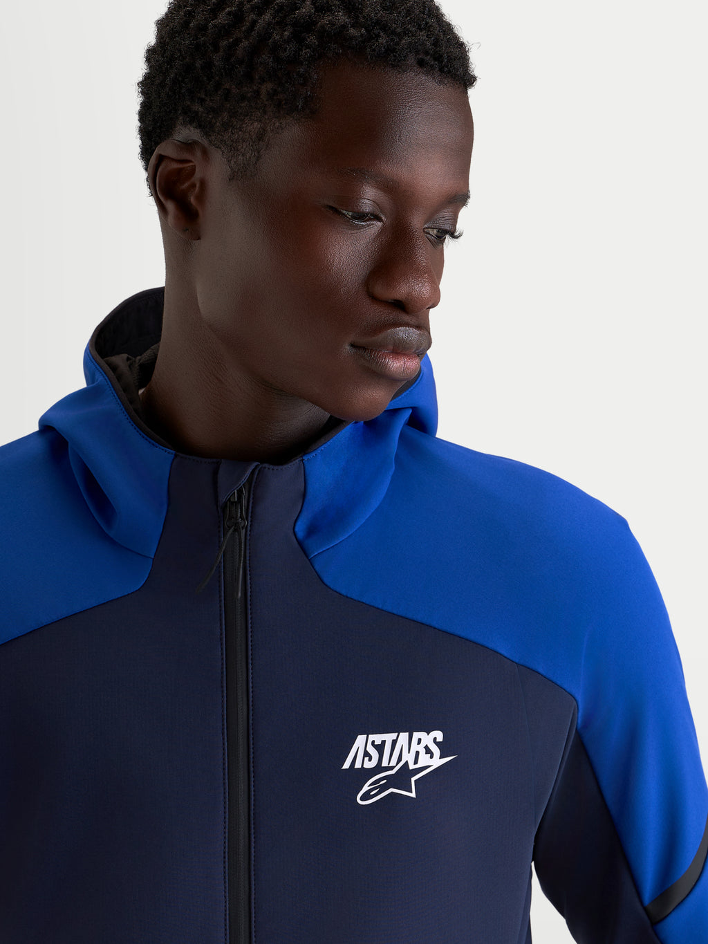 Giacca Aeroshell Wp Alpinestars, felpa sportiva da moto impermeabile da uomo in blu navy e blu brillante, con logo ASTARS bianco e zip anteriore