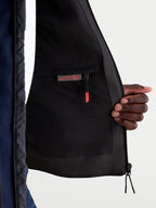 Alpinestars Aeroshell Wp Giacca, giacca da moto impermeabile, blu scuro e nero, primo piano della fodera interna con scomparto impermeabile e tasca con zip