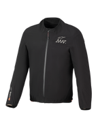 Fodera per giacca Alpinestars AMT-8 Stretch Drystar® XF, nera, giacca elasticizzata impermeabile leggera, zip frontale, logo AMT sul petto, marchio Drystar® XF sulla manica destra, colletto e polsini elasticizzati