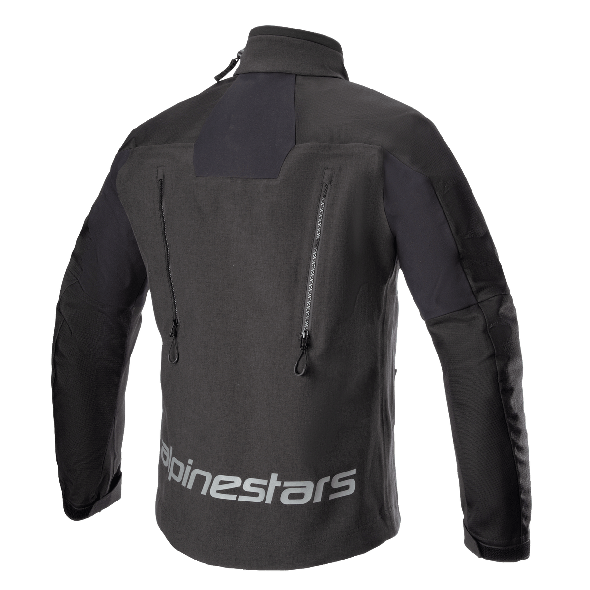 Giacca Alpinestars Hyde XT Drystar® XF, giacca da moto, nero, vista posteriore con un grande logo Alpinestars riflettente sulla parte bassa della schiena, doppie prese d'aria verticali con cerniere e pannelli in ripstop testurizzato