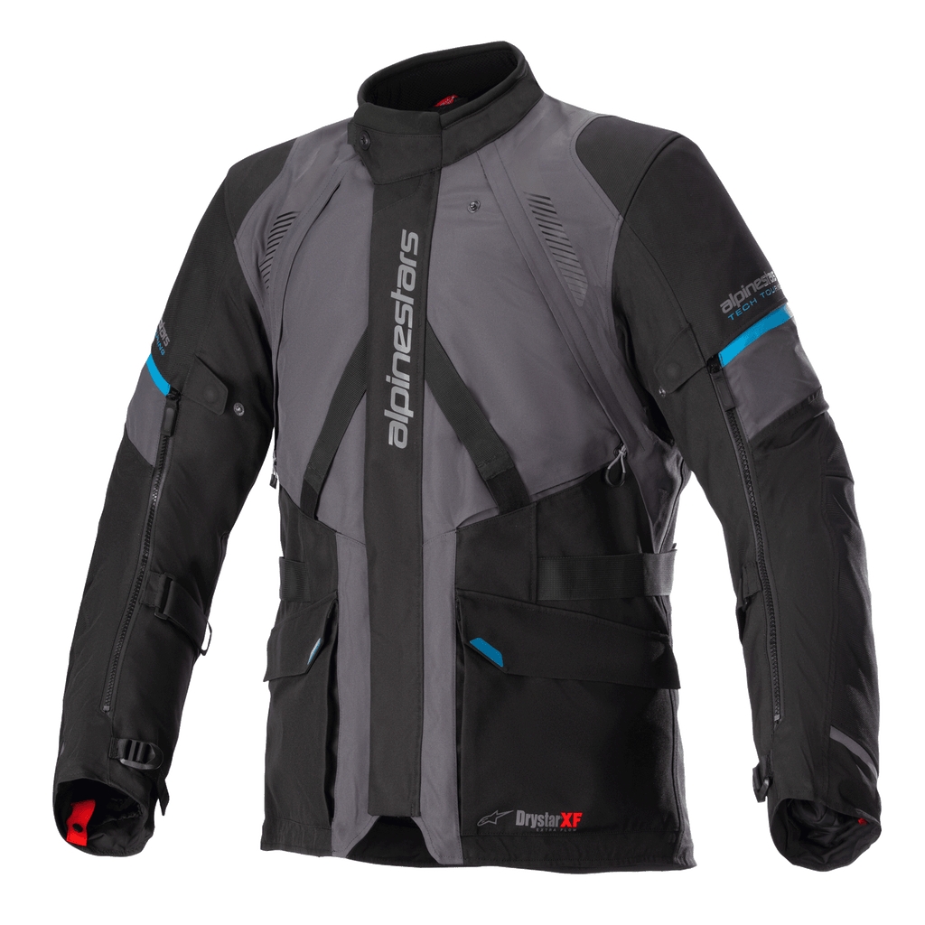Alpinestars Monteira Drystar XF Jacket, giacca da moto adventure touring, grigio e nero con accenti Methyl Blue, con tasche frontali multiple, cinghie regolabili in vita e branding Alpinestars verticale sul petto, robusta costruzione in tessuto impermeabile