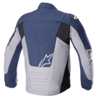 Giacca Alpinestars SMX Waterproof, vista posteriore, Night Navy e Dark Gray, con pannelli a blocchi di colore in blu navy e grigio chiaro con accenti neri, logo a stella bianco sulla parte inferiore della schiena e dettagli con cuciture orizzontali imbottite.