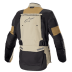 Giacca Alpinestars Bogota' Pro Drystar®, giacca da moto adventure, Vetiver Military Olive e nero, vista posteriore con ampio pannello di ventilazione sulla schiena, marchio "TECH TOURING" e logo Alpinestars, cinghie regolabili in vita, costruzione in tessuto resistente per il touring in tutte le stagioni