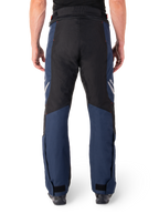 Pantaloni Alpinestars St-1 Waterproof, pantaloni da moto touring, blu scuro e nero con accenti rosso brillante, vista posteriore, design touring aerodinamico con robusta struttura in tessuto, loghi riflettenti e chiusure regolabili alle caviglie.
