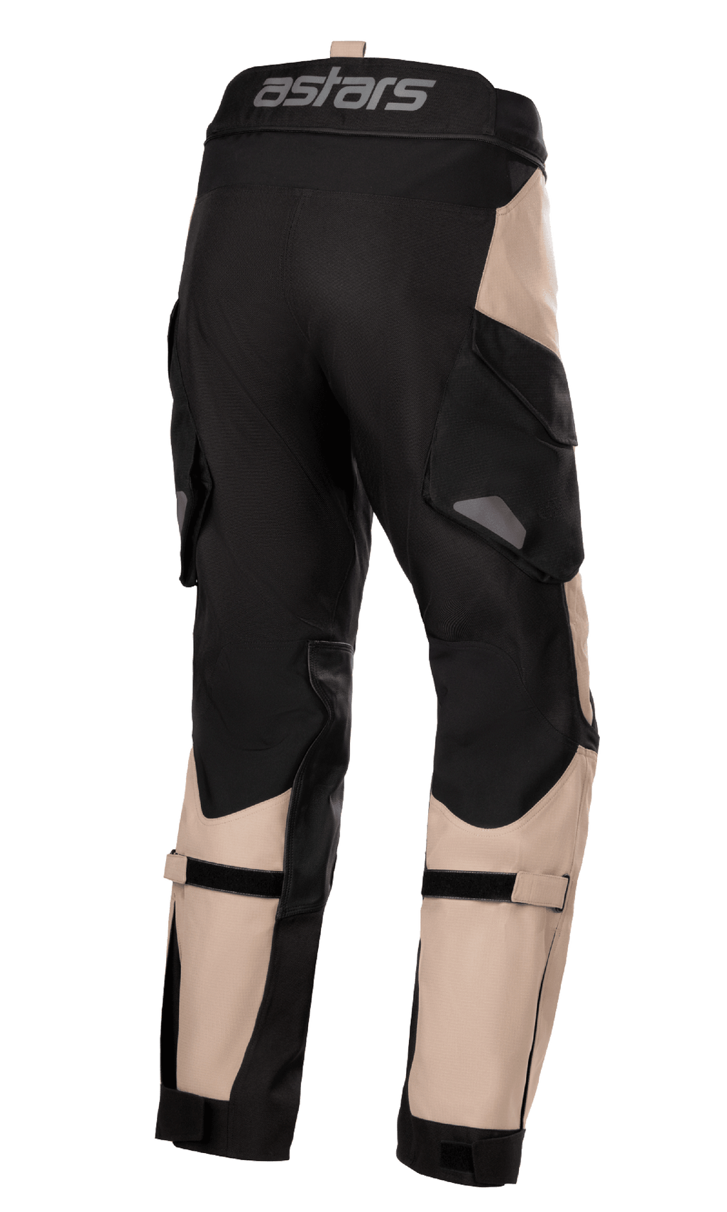 Pantaloni Alpinestars Halo Drystar®, pantaloni adventure touring, kaki scuro e nero, vista posteriore con marchio 'astars' sulla fascia in vita, ampie tasche cargo e cinghie regolabili sui polpacci, design in tessuto resistente per motociclismo multistagione