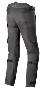 Alpinestars Pantaloni Bogota' Pro Drystar® 4 Seasons - Long, pantaloni da moto in tessuto nero, vista posteriore che evidenzia le regolazioni in vita e sui polpacci, vestibilità ergonomica per guida adventure