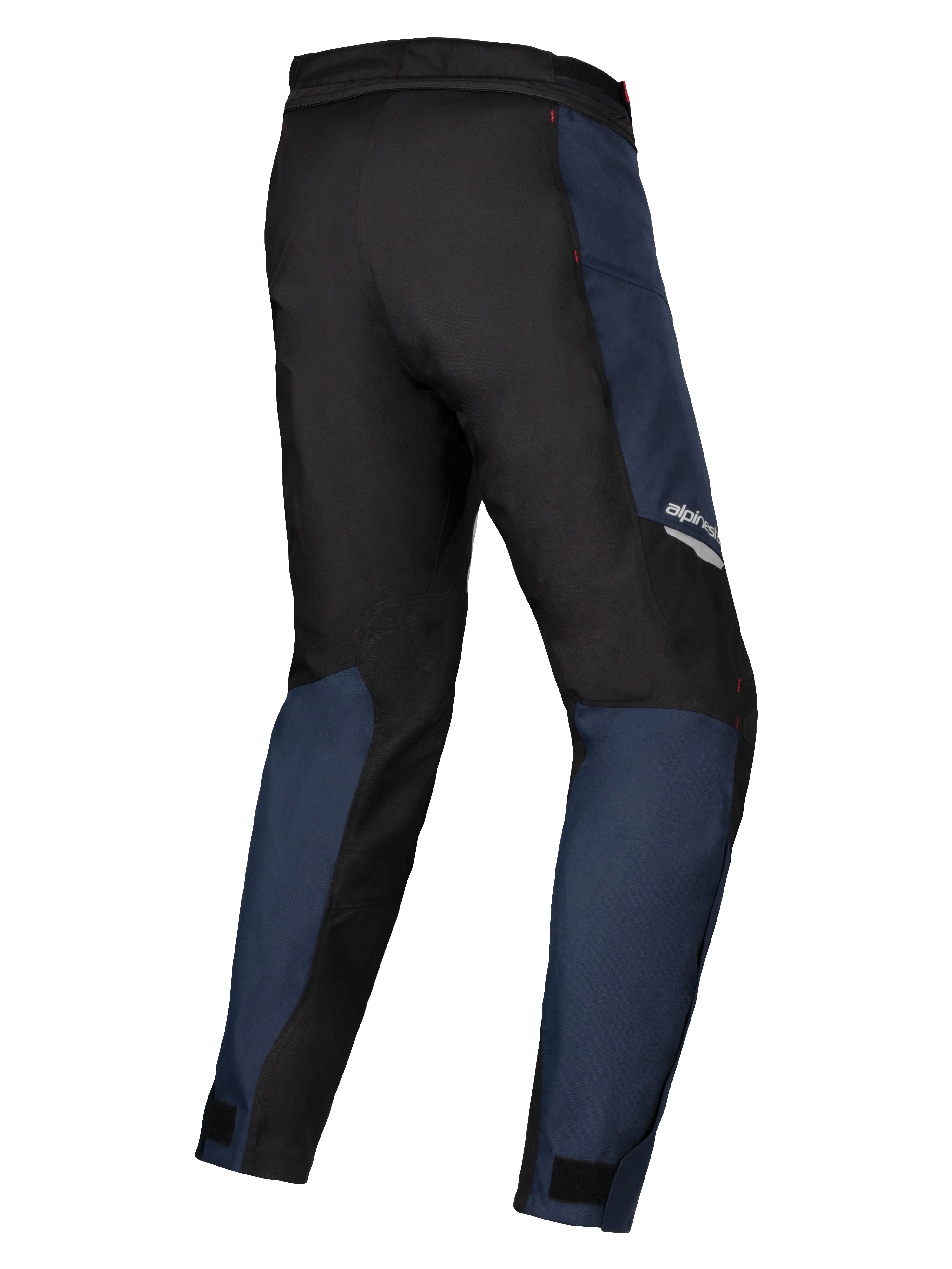 Alpinestars Stella ST-1 Waterproof Pants, tessuto blu scuro e nero con accenti rosso brillante, vista posteriore a tre quarti che mette in risalto la costruzione resistente e la vestibilità ergonomica per l'adventure touring femminile