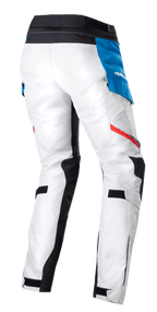 Pantaloni Alpinestars Stella Honda Andes V3 Drystar® da donna, pantaloni da moto adventure touring, Ice Gray Blue Bright Red, vista posteriore con costruzione in tessuto grigio ghiaccio, tasca laterale blu con logo bianco, vita nera e strisce rosse