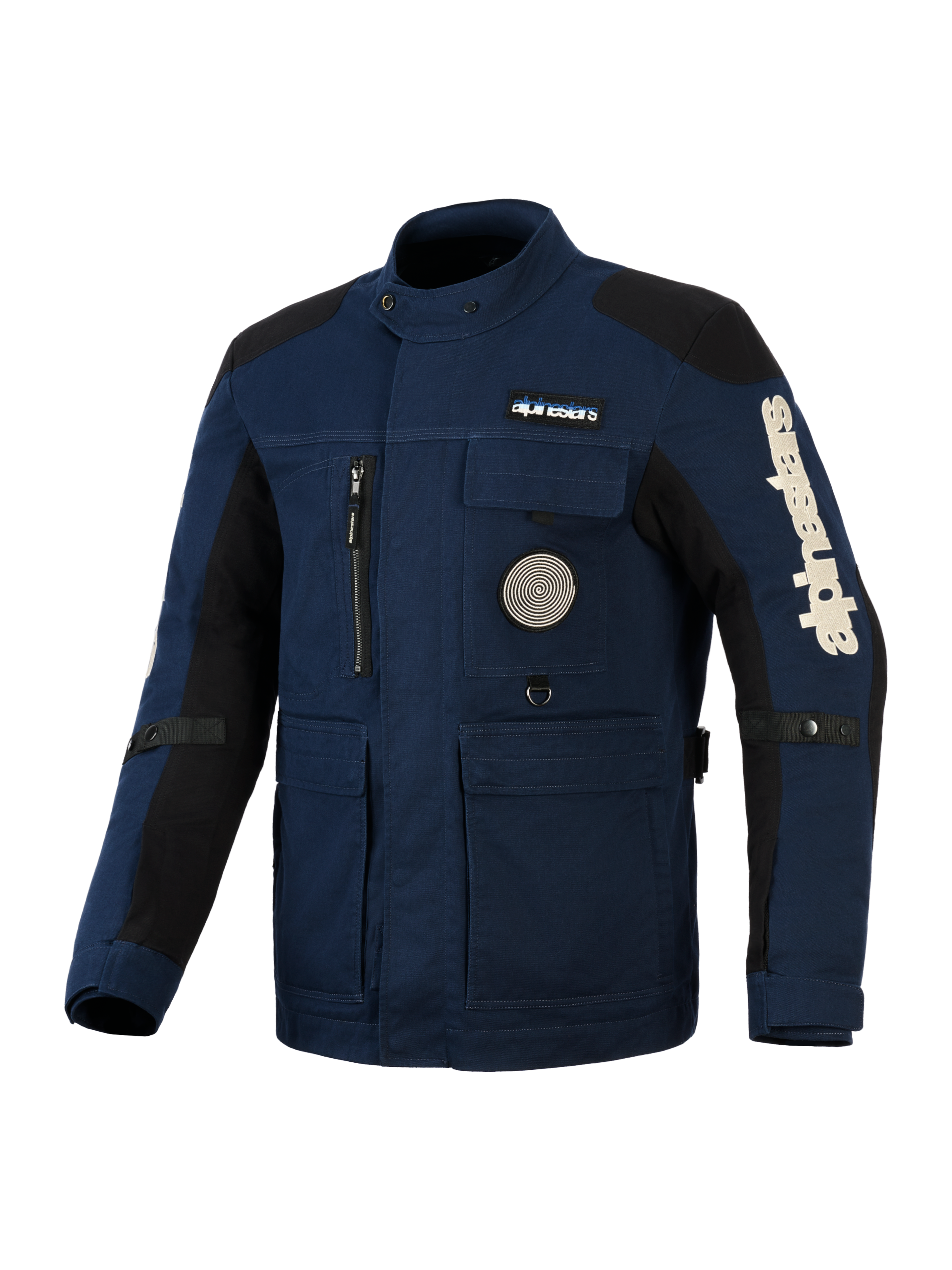 Giacca Alpinestars Dice, giacca da moto in stile field urbana, blu scuro con pannelli neri su spalle e maniche, con diverse tasche utility, tasca verticale con zip sul petto e grafica circolare a spirale, grande logo Alpinestars bianco sulla manica, costruzione in tessuto idrorepellente resistente