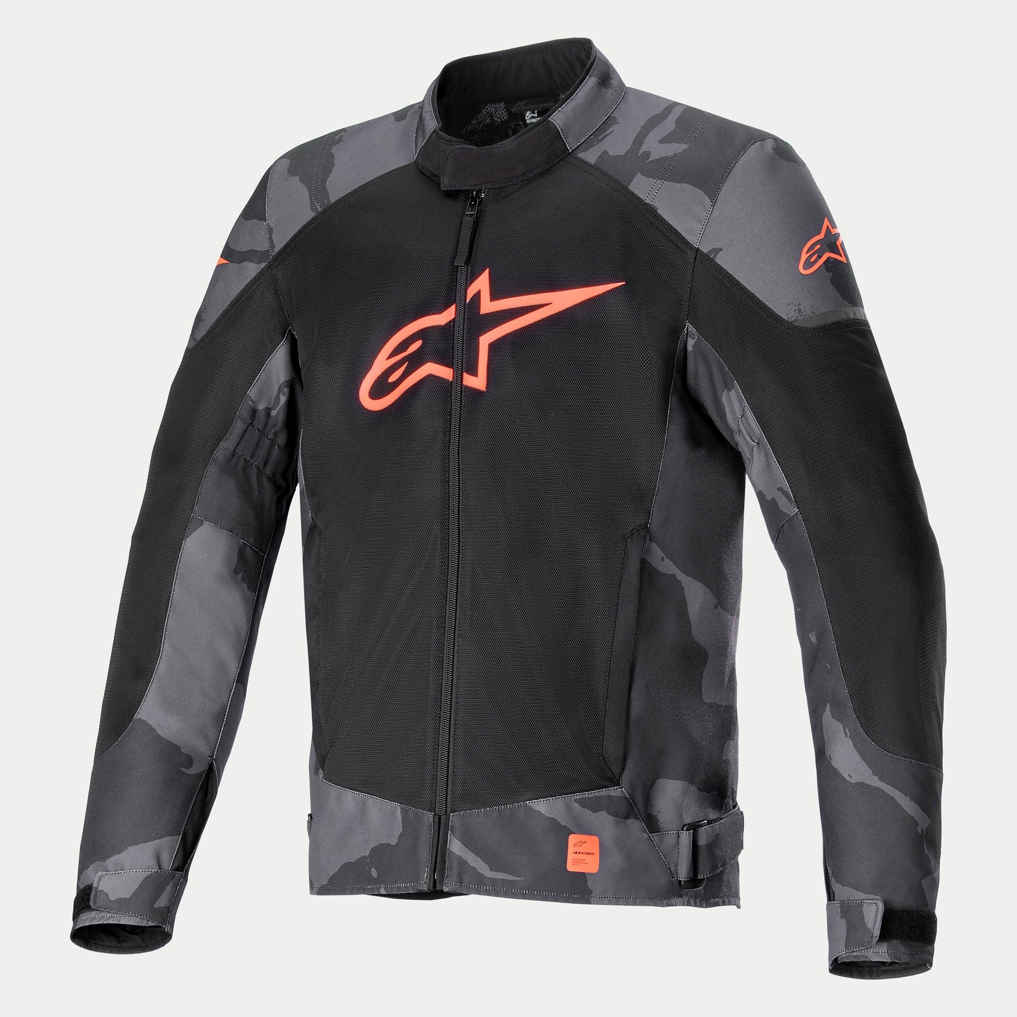 Alpinestars T-SP X Superair Jacket, giacca da moto in tessuto, grigio camo e rosso fluo, con grande logo rosso fluo sul petto, pannelli in rete per la ventilazione, stampa mimetica su spalle e maniche, design sportivo con zip frontale