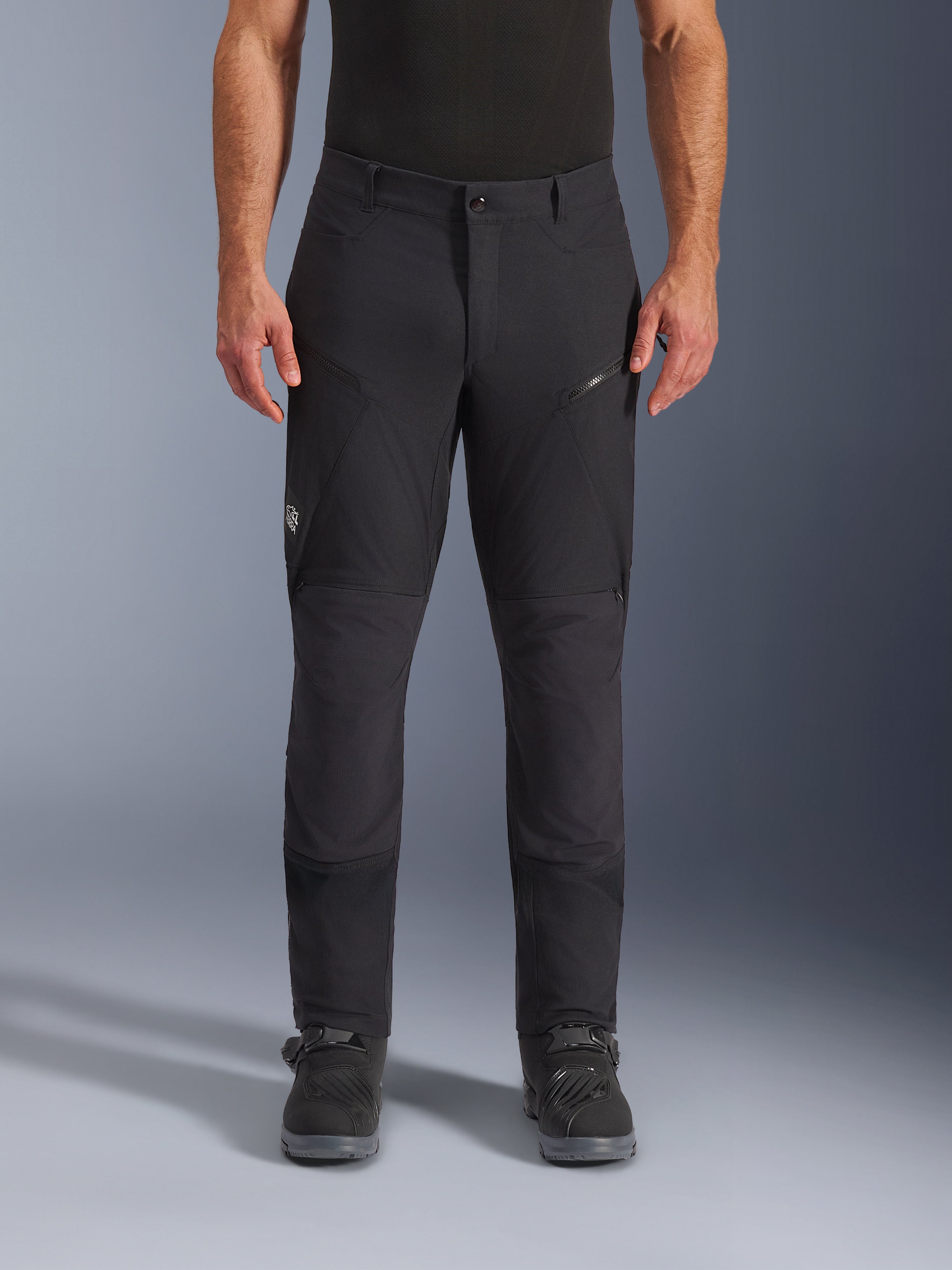Pantaloni Flex-AST Explorer