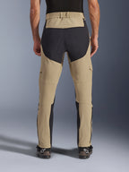 Pantaloni Flex-AST Explorer