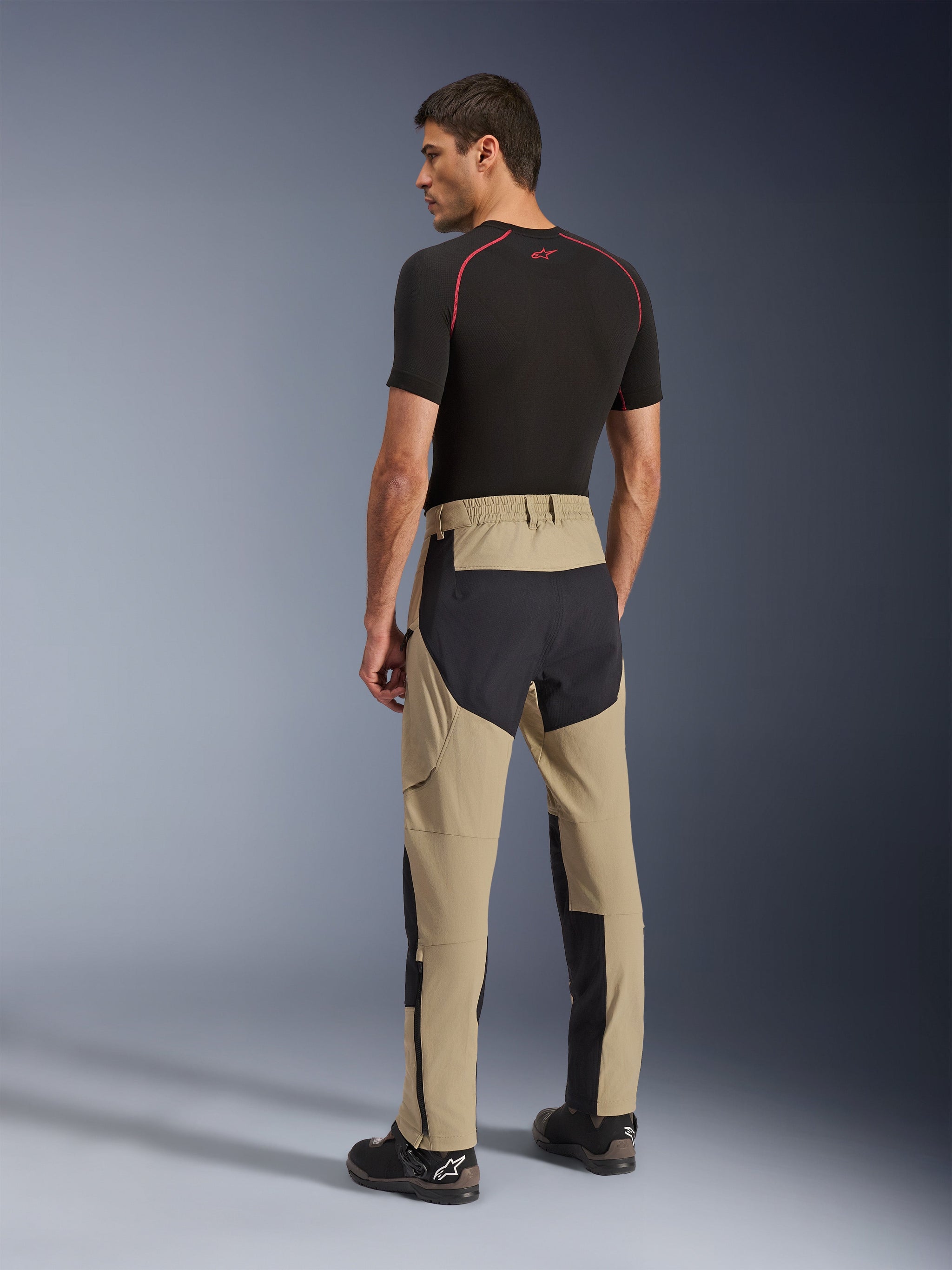 Pantaloni Flex-AST Explorer