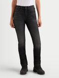 Alpinestars Stella Flex Ast 7 Denim Pantaloni Short, jeans da moto urbani da donna, nero slavato, vista frontale indossati da una modella