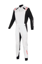 Tuta Alpinestars KMX-5 V3, tuta da kart, bianco, nero e rosso acceso, vista frontale, con petto e gambe bianchi, maniche e pannelli laterali neri, loghi a stella rossi sulle spalle e sulla parte inferiore della gamba, design racing professionale per il karting.