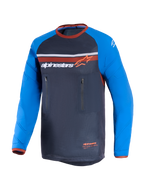Alpinestars Maxdura Dual Jersey, grigio scuro e blu reale, maglia da moto dual-sport con busto in rete, maniche lunghe resistenti all'abrasione con rinforzi, dettagli arancioni e doppie tasche pettorali con cerniera verticale