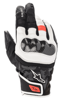 Alpinestars SMX Z Drystar Gloves, guanti da moto a polsino corto, nero, bianco e rosso fluo, con protezione nocche rigida in fibra di carbonio, inserti in morbida pelle bianca e dettagli rossi su dita e cinturino