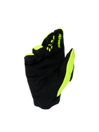 Alpinestars Guanti Youth & Kids Full Bore V2, guanti da motocross, giallo fluo e nero, vista del palmo in pelle scamosciata sintetica rinforzata, grip in silicone giallo sulle dita per il controllo delle leve, marchio Alpinestars, protezione resistente per il fuoristrada