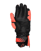 Guanti in pelle Alpinestars GP Plus R V3, Bright Red, Rosso Fluo e Nero, vista lato palmo, con zone rinforzate in pelle su palmo e pollice, polsino lungo regolabile con accenti rossi e logo, design racing professionale