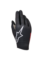 Alpinestars Sim Gloves Graphic 1, guanti da Sim Racing, neri con grande logo a stella bianco, marchio laterale rosso, design traforato per la ventilazione, tessuto elasticizzato leggero