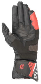 Guanti in pelle Alpinestars SP-8 V3, nero, bianco e rosso brillante, vista del palmo con struttura in pelle rinforzata, inserti imbottiti per il grip e polsino lungo con chiusura a strappo e marchio 'ONE VISION'