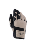Alpinestars Ignite Gloves, guanti da moto, beige e nero, dorso in mesh testurizzato con inserti neri, design a polsino corto con logo Alpinestars, abbigliamento protettivo leggero e traspirante per la guida urbana