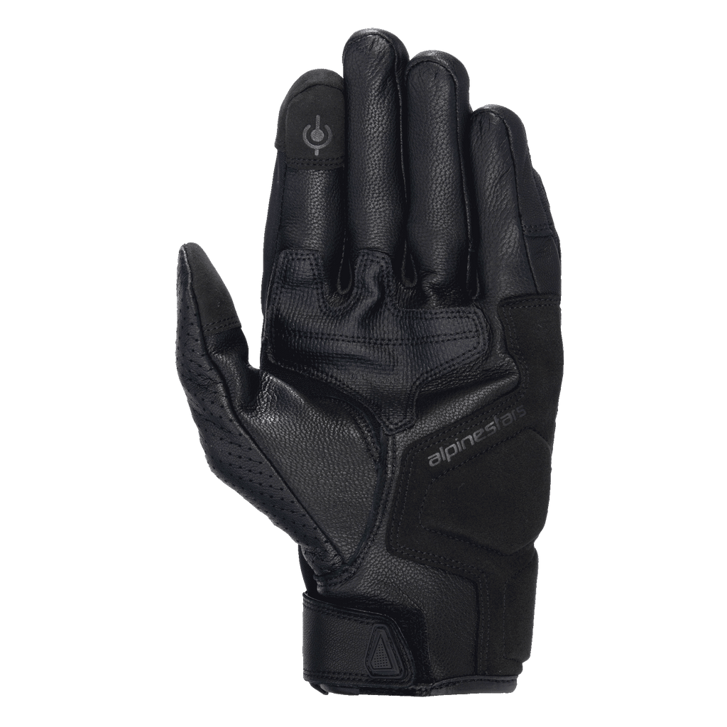 Guanti Alpinestars Celer V3, guanti da moto in pelle nera, vista del palmo con imbottitura rinforzata e punta del dito compatibile con touchscreen, resistente pelle di capra con branding Alpinestars discreto, accessorio per guida su strada a polsino corto