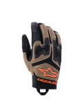 Guanti Alpinestars Manti Air, guanti da moto, kaki scuro e nero con accenti arancione fluo, costruzione in mesh elasticizzato 3D, protezione nocche iniettata con design traforato, logo a stella arancione e chiusura sicura sul polso, progettati per l'adventure estivo e la guida su strada