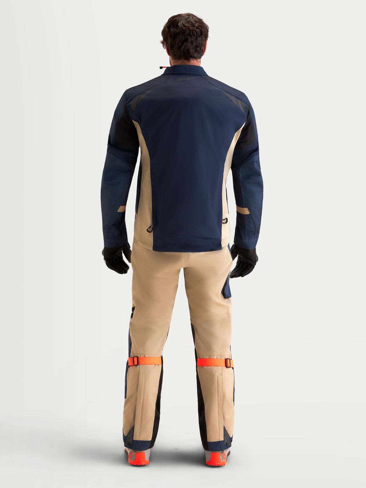 Alpinestars Arenis Gore-Tex Giacca, giacca da moto adventure da uomo in blu navy e alluminio, vista posteriore con struttura in tessuto impermeabile e maniche articolate