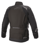 Giacca Alpinestars Ketchum GORE-TEX, giacca da moto, nero, vista posteriore con taglio touring allungato, dettagli riflettenti sulle spalle e sulle braccia, con marchio Alpinestars sulla parte superiore della schiena e sulla zona inferiore della vita.