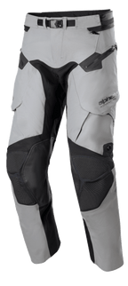 Alpinestars Boulder 3L GORE-TEX Pants, pantaloni da moto adventure touring, grigio scuro e nero, con pannelli rinforzati in Superfabric sulle ginocchia, tasche cargo con zip e cintura regolabile in vita, struttura impermeabile e resistente per la guida off-road e adventure