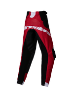 Alpinestars 2025 Kids Racer Veil Pants, pantaloni da motocross, nero e rosso acceso, vista posteriore con grande marchio Alpinestars bianco, design tecnico a più pannelli per gare fuoristrada