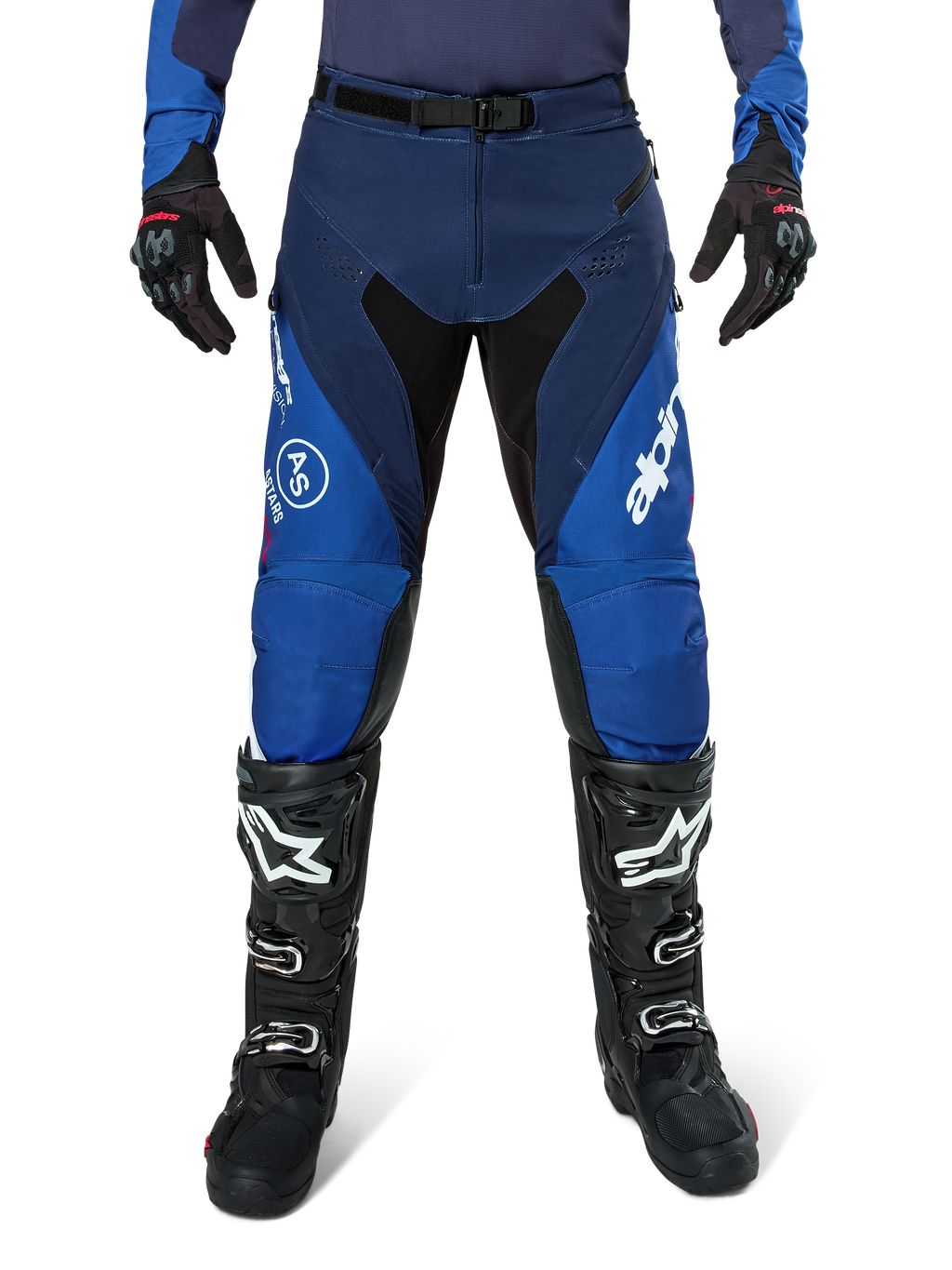 Alpinestars Pro-Dura Pants, pantaloni da motocross, blu navy e blu brillante con accenti bianchi, vista frontale indossati con stivali e guanti neri, design tecnico per enduro e guida fuoristrada