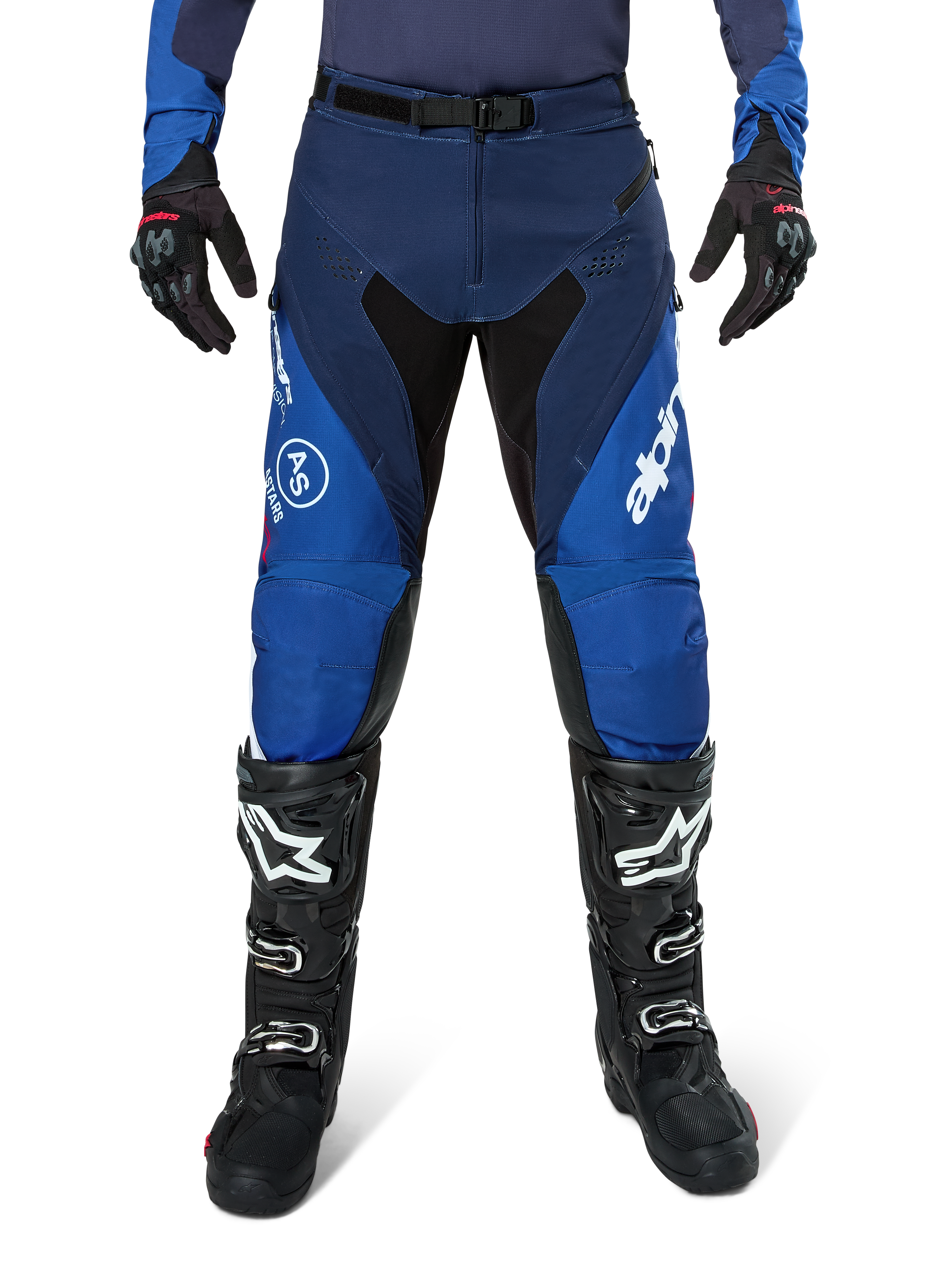 Alpinestars Pro-Dura Pants, pantaloni da motocross, blu navy e blu brillante con accenti bianchi, vista frontale indossati con stivali e guanti neri, design tecnico per enduro e guida fuoristrada