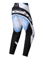 Alpinestars 2025 Techstar Melt Pants, pantaloni da motocross, nero, bianco e blu con effetto sfumato, vista posteriore con grande logo bianco sui fianchi e loghi a stella sulle cosce, design sportivo per gare fuoristrada