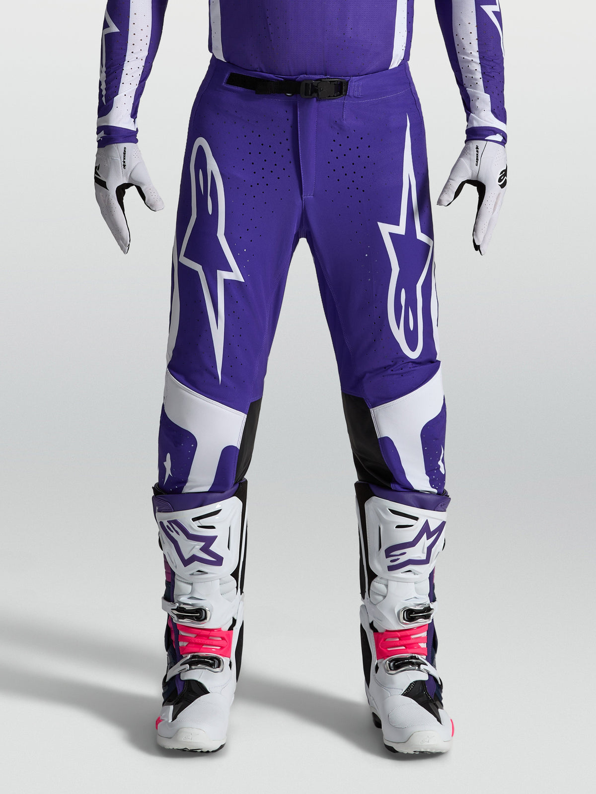 Alpinestars Pantaloni Supertech Vesta, pantaloni motocross racing uomo, blu e bianchi, vestibilità atletica e rip-stop.