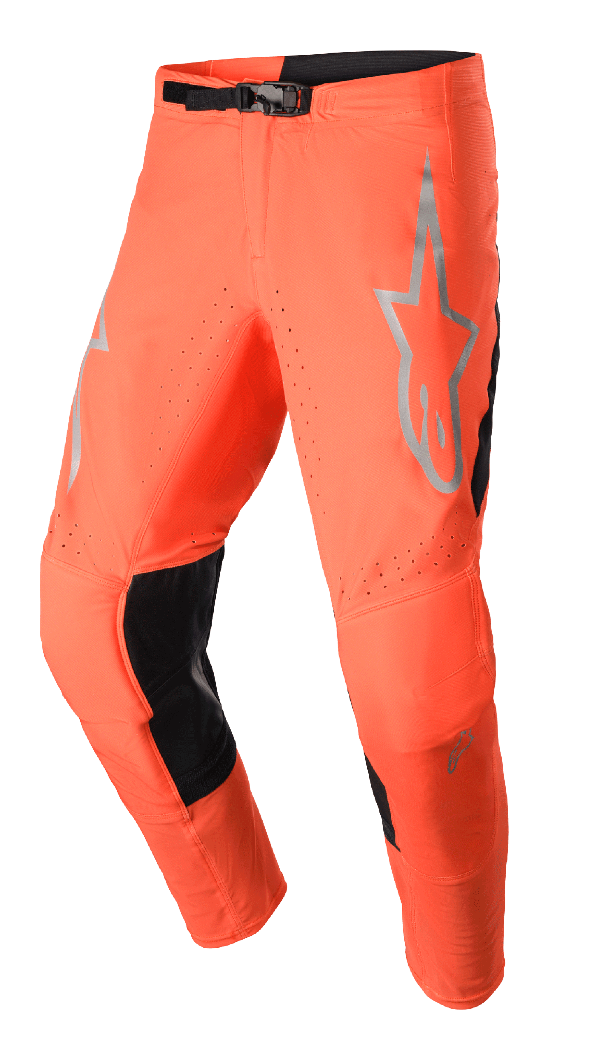 Alpinestars 2023 Supertech Risen Pants, pantaloni da motocross, arancione acceso e nero, logo stella grigio sulla coscia, chiusura regolabile con fibbia, zone di ventilazione traforate e pannelli interni neri rinforzati.