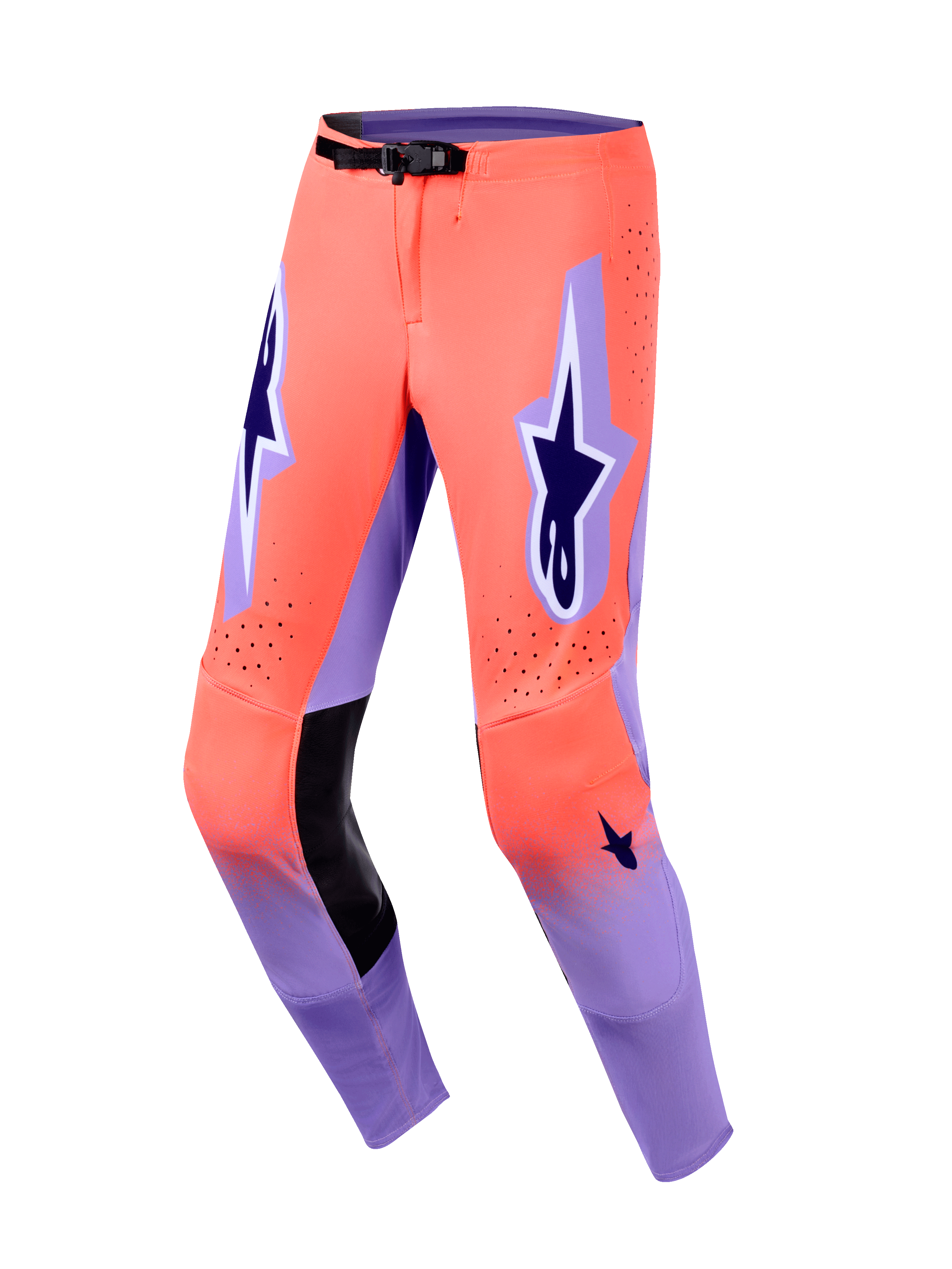 Alpinestars Supertech Scenz Pants 2026, pantaloni da motocross, Hot Coral e viola, con pannelli interni al ginocchio in pelle nera, loghi A-star viola scuro sulle cosce, traforatura laser e fibbia magnetica nera in vita.