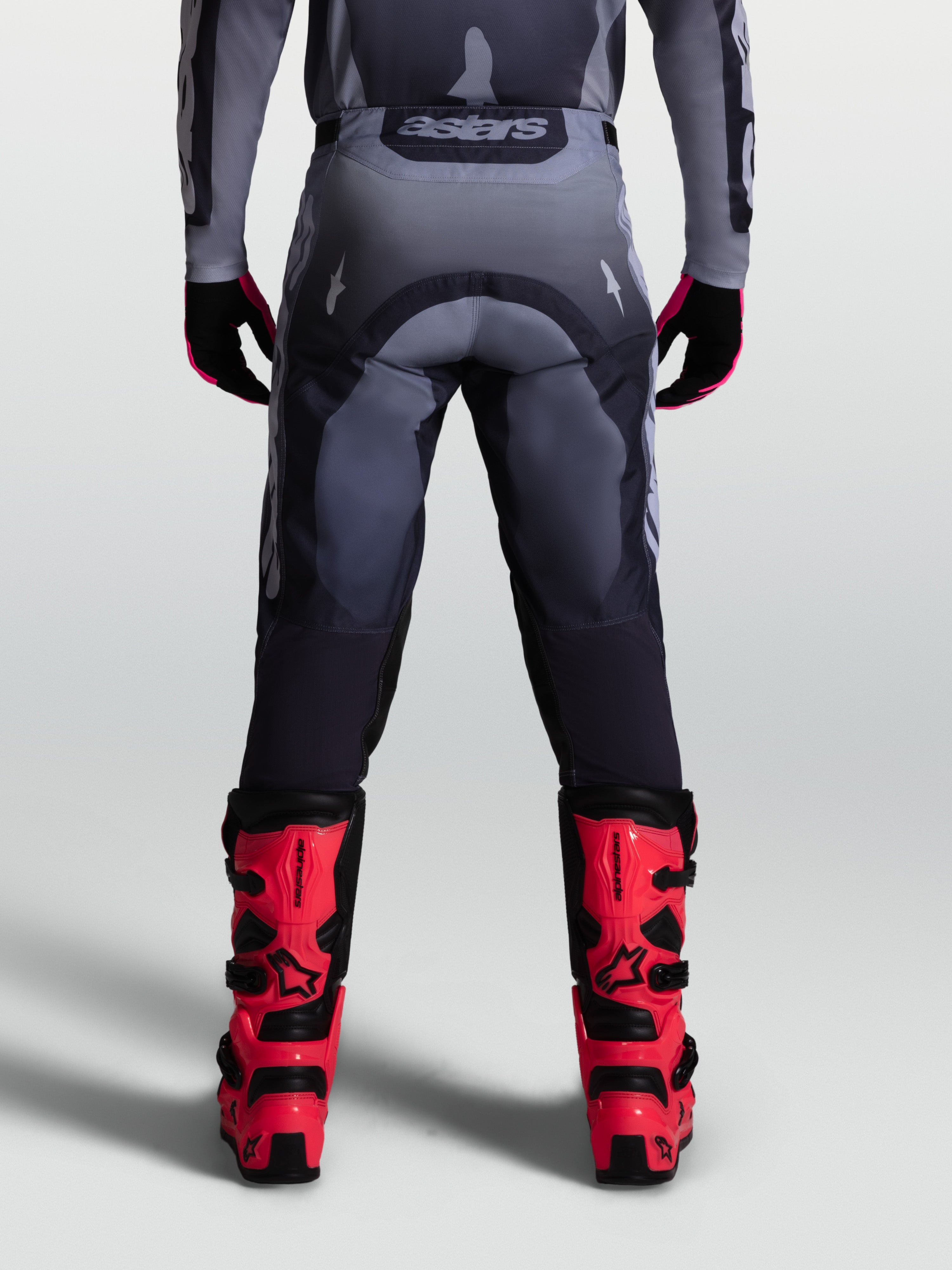 Alpinestars Pantaloni Racer Amber, pantaloni da motocross da uomo grigi, tessuto 600D, vista posteriore.
