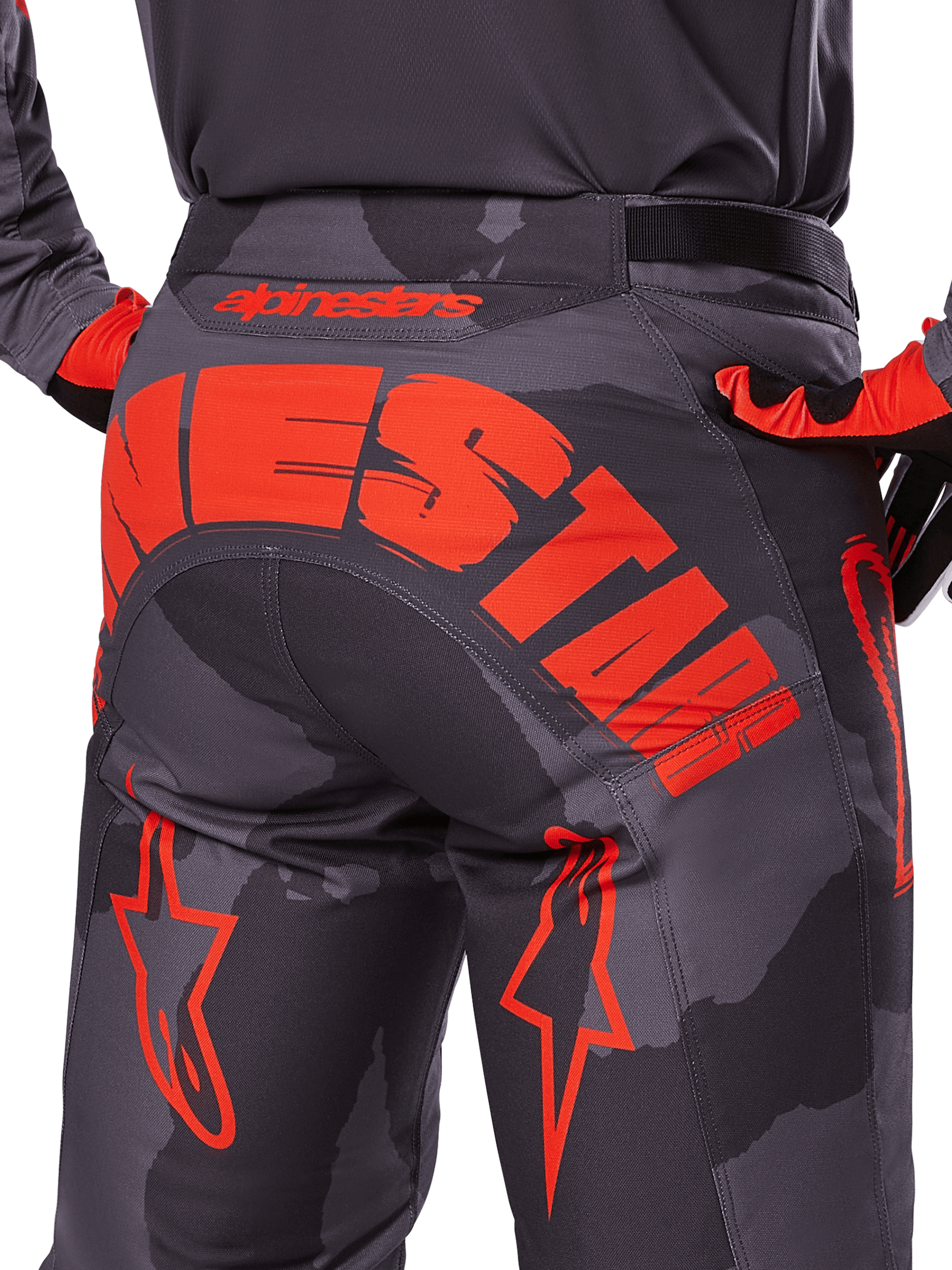 Completo Racer Hollow 2025