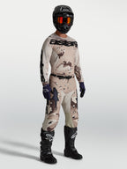 Alpinestars Pantaloni Racer Lone, pantaloni motocross da uomo, mimetico deserto e nero, in polifabric per off-road.