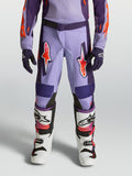 Alpinestars Pantaloni Fluid Hunt Ragazzo, pantaloni da motocross viola e rosa fluo, vestibilità sportiva in poliestere 600D con pannelli elasticizzati.