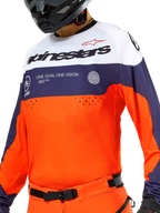 Alpinestars Pro-Dura Jersey, maglia da motocross ed enduro, blu navy, arancione acceso e bianco, tessuto leggero con costruzione traspirante, maniche lunghe con polsini elasticizzati, design sportivo per fuoristrada
